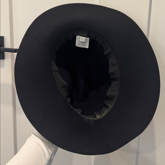 J Crew Navy Wool Floppy Hat, Size Small/Medium - Picture 4 of 5